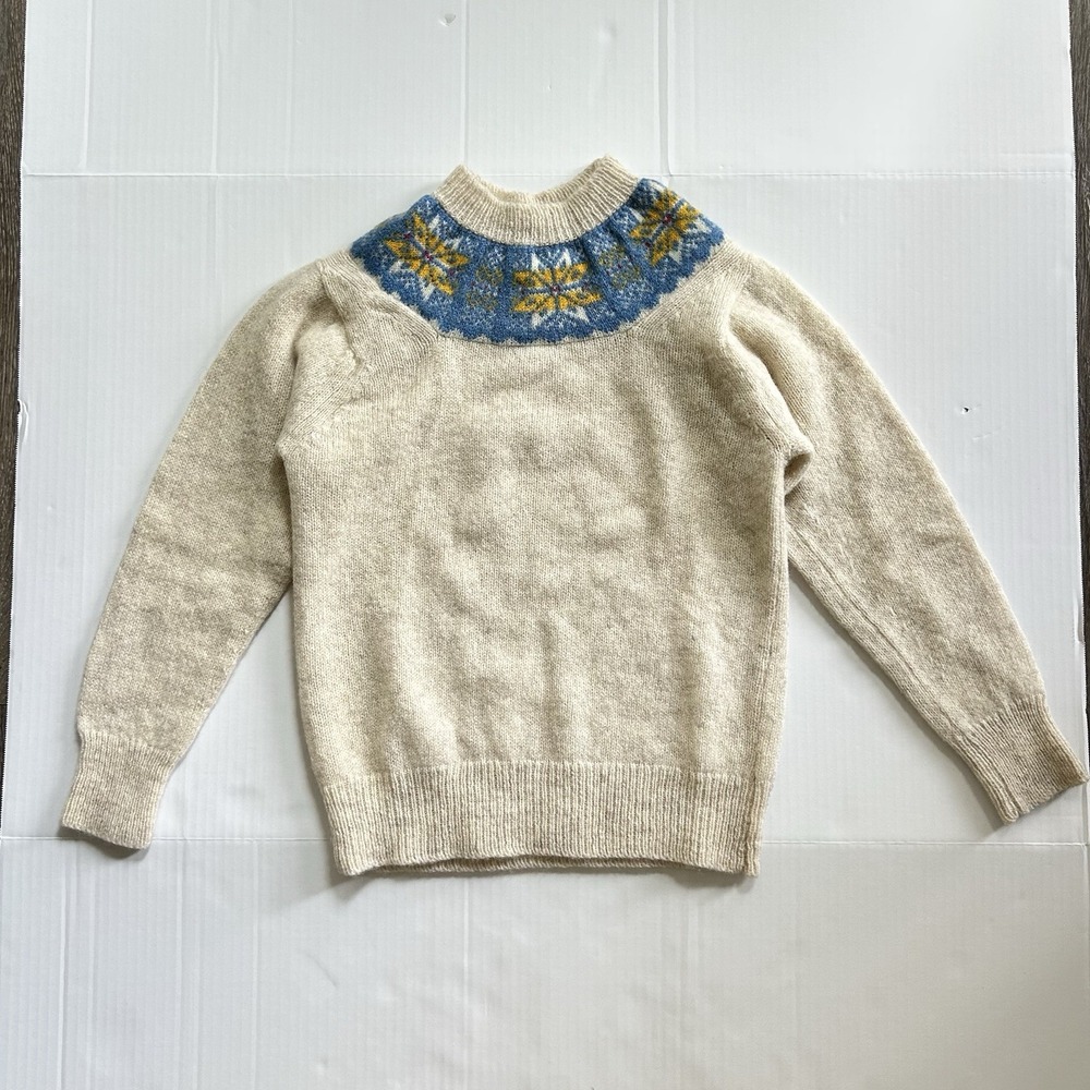Vintage 70s Pure New Wool Fair Isle Yoke Sweater Cream Blue Yellow Nordic NEW